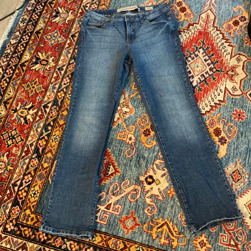 Women’s jeans